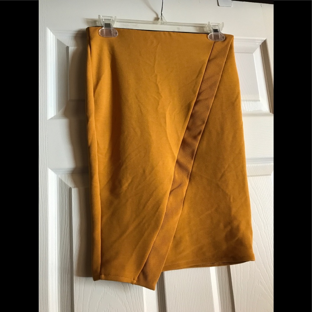 Zara pencil skirt